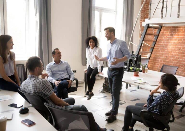 Виды и форматы тренингов командообразования