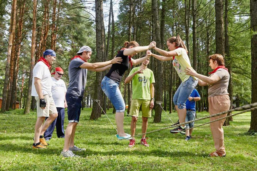 Веревочный курс - активный тимбилдинг в Москве